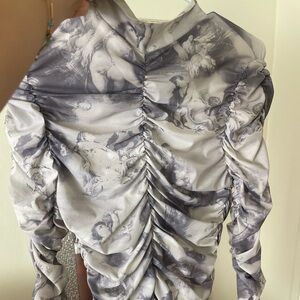 Brand New Forwver 21 dress with design